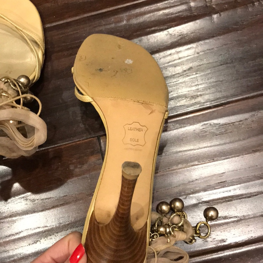 Stuart Weitzman High Heel - Picture 4 of 8